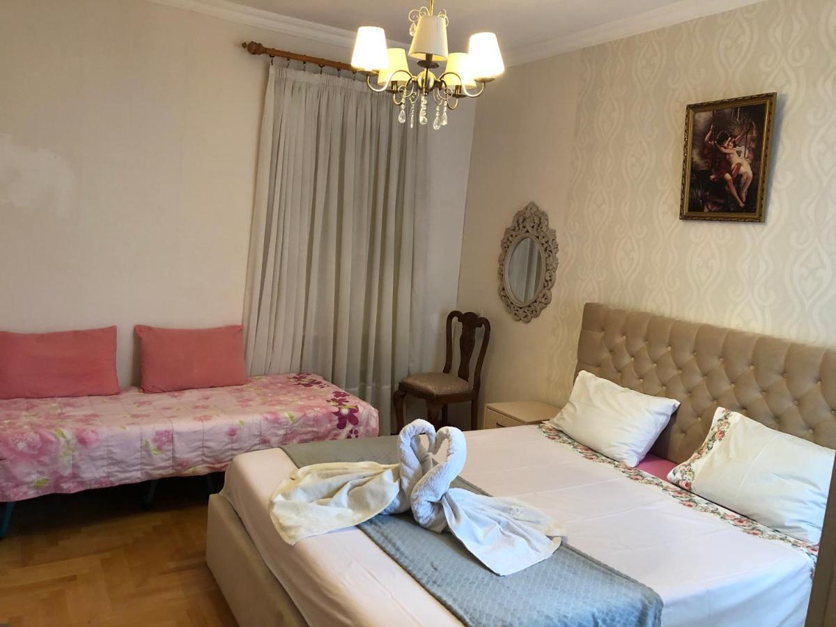 Hotel Aparment On Nano Tbilisi Esterno foto