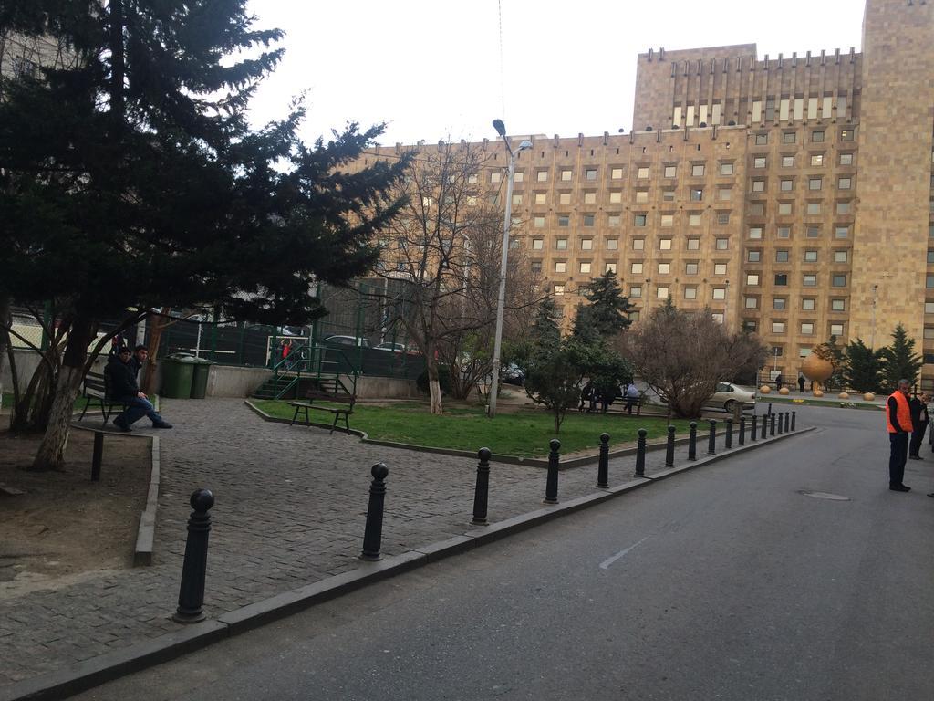 Hotel Aparment On Nano Tbilisi Esterno foto